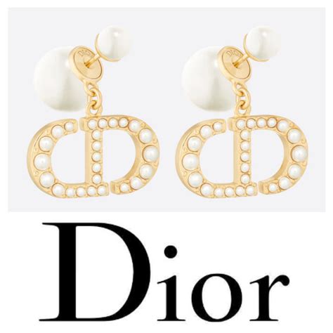 christian dior fashion earrings.